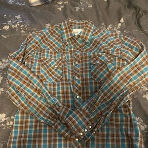 Men’s pearl snap flannel shirt